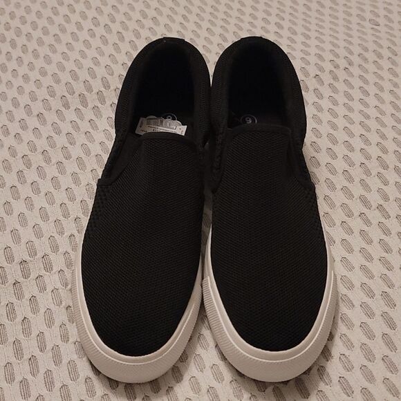 BRAND NEW ALEXIS BENDEL BEYLEY-126L SLIP-ON SNEAKER - Picture 2 of 14